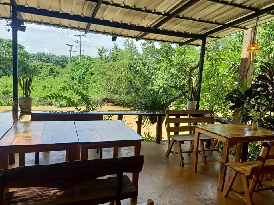 Suankafae Resort สวนกาแฟรีสอร์ท سوراثاني المظهر الخارجي الصورة