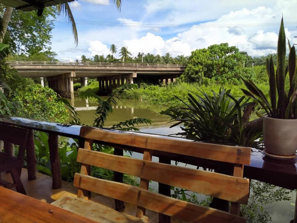Suankafae Resort สวนกาแฟรีสอร์ท سوراثاني المظهر الخارجي الصورة
