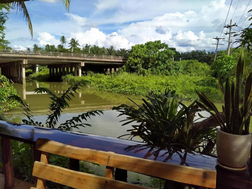 Suankafae Resort สวนกาแฟรีสอร์ท سوراثاني المظهر الخارجي الصورة